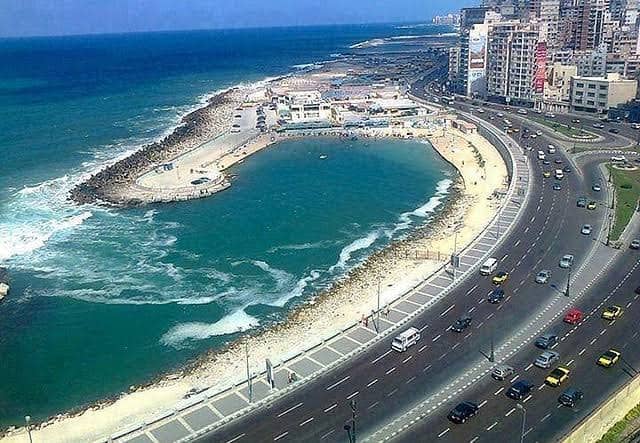 قبل خناقات الساحل الطيب والشرير.. دي شوية ذكريات من “مصيف زمان” عمرنا ما هننساها